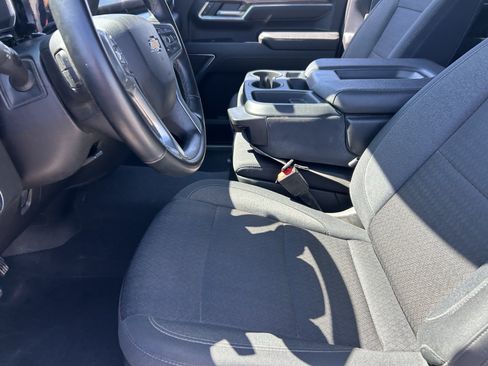 Used 2024 Chevrolet Silverado 2500 LT w/ Convenience Package AWD/4WD image 15