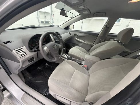 Used 2010 Toyota Corolla FWD image 9