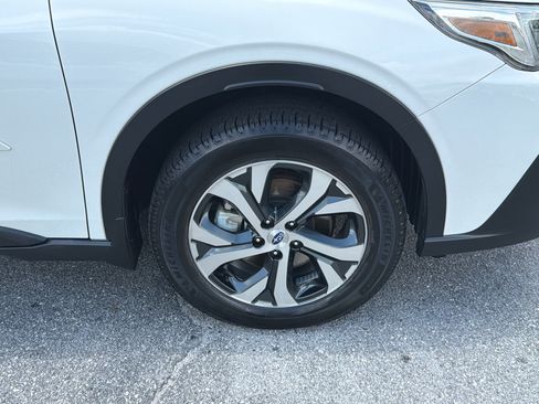 Used 2020 Subaru Outback Touring XT AWD/4WD image 13