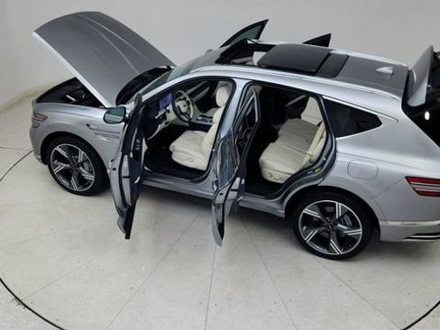 Used 2025 Genesis GV80 3.5T Prestige image 90