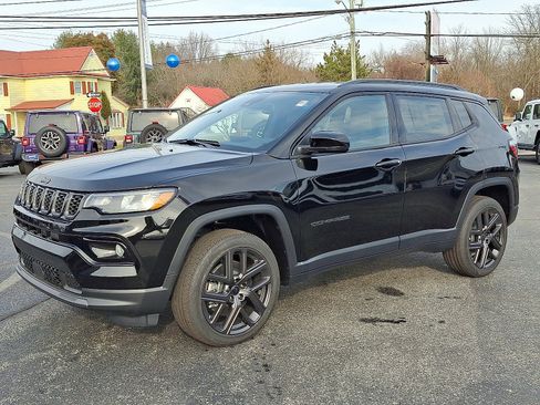 New 2026 Jeep Compass Limited image 3