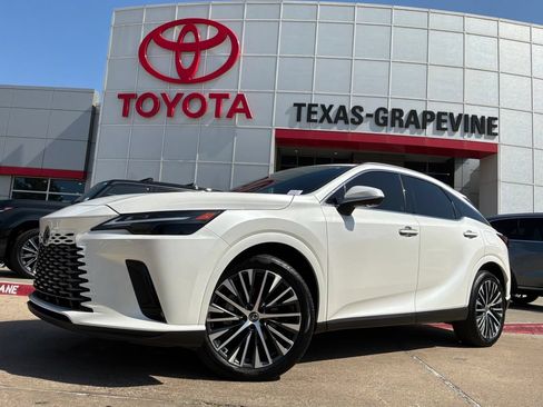 Used 2023 Lexus RX 350 Premium Plus w/ Cold Area Package FWD image 2