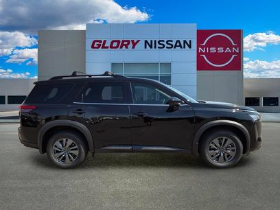 New 2026 Nissan Pathfinder SV