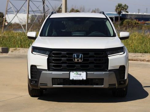 New 2026 Honda Pilot EX-L image 2