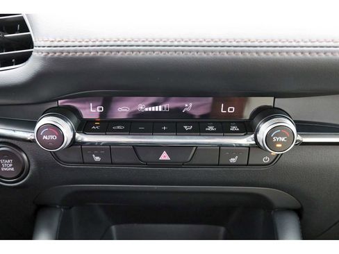 Used 2025 MAZDA MAZDA3 s image 24