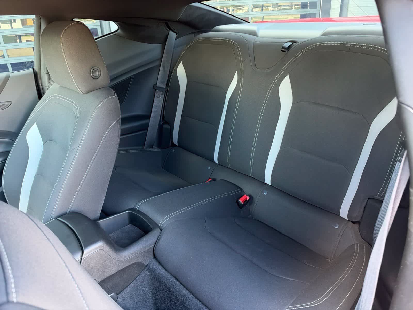 Used 2022 Chevrolet Camaro LT RWD image 13