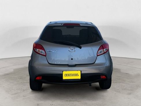 Used 2012 MAZDA MAZDA2 Sport FWD image 4