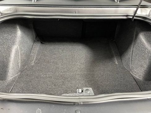 Used 2022 Dodge Challenger R/T Scat Pack w/ Dynamics Package RWD image 42