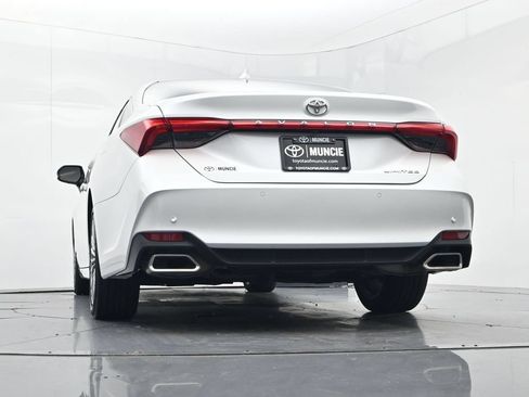 Used 2022 Toyota Avalon Limited w/ Advanced Safety Package FWD image 56