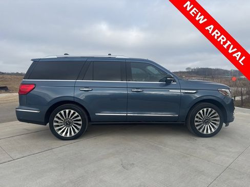 Used 2018 Lincoln Navigator Reserve w/ Technology Package image 2