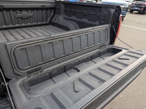 Used 2025 Chevrolet Colorado LT w/ Advanced Trailering Package image 36