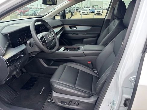 Used 2025 Nissan Murano SL w/ Cargo Package AWD/4WD image 7