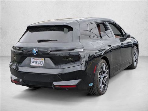 Used 2025 BMW iX M60 image 5