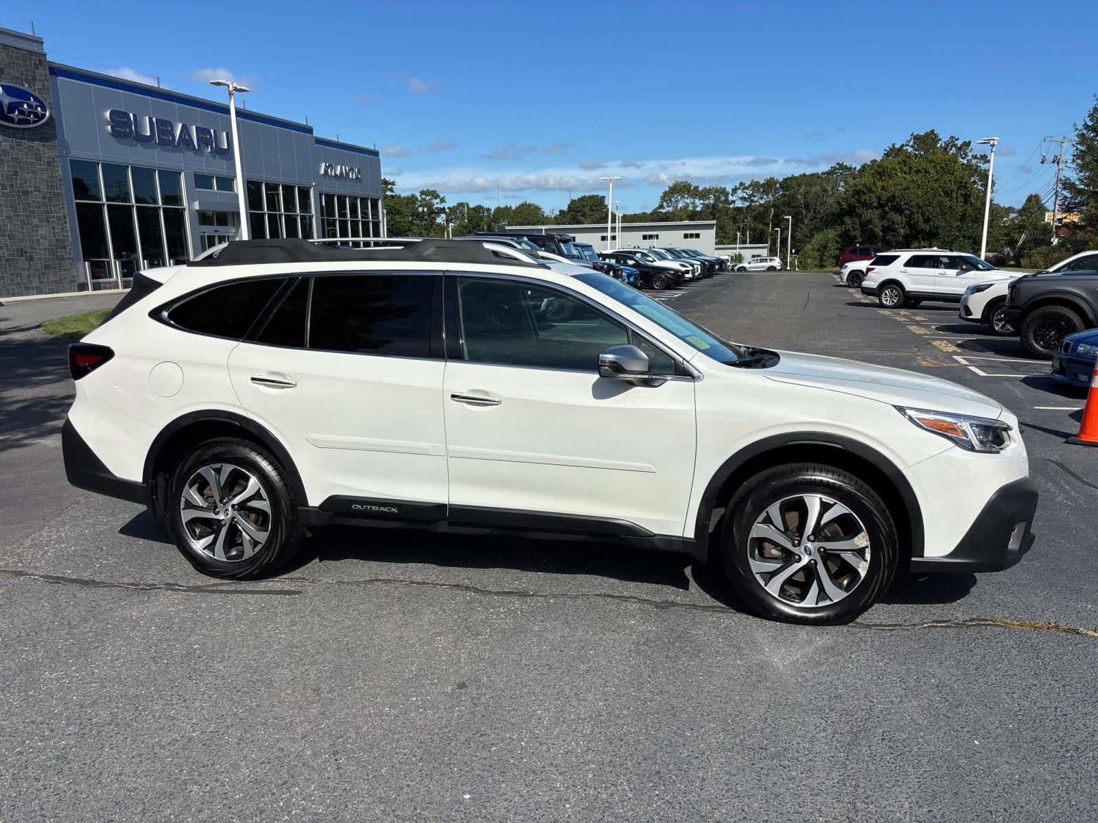 Used 2020 Subaru Outback Touring AWD/4WD image 2
