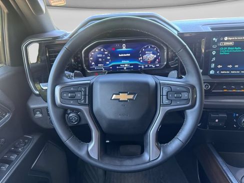 Used 2024 Chevrolet Silverado 1500 High Country w/ Technology Package AWD/4WD image 12