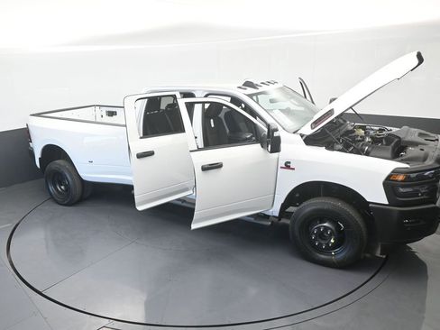 Used 2026 RAM 3500 Tradesman AWD/4WD image 67