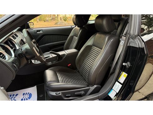 Used 2013 Ford Mustang Shelby GT500 image 53