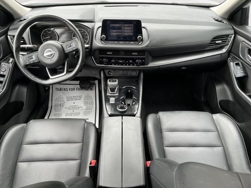 Used 2024 Nissan Rogue SV w/ SV Premium Package AWD/4WD image 16