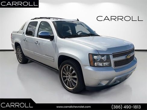Used 2013 Chevrolet Avalanche LTZ RWD image 1