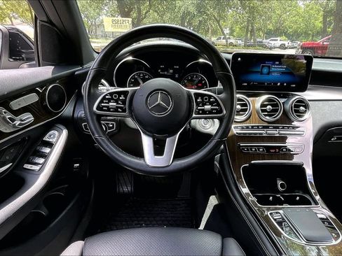 Used 2020 Mercedes-Benz GLC 300 4MATIC image 8