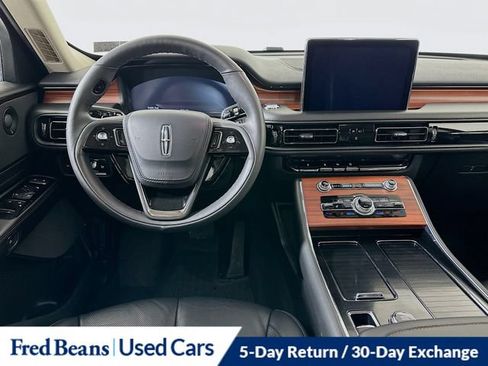Used 2024 Lincoln Aviator Reserve w/ Equipment Group 201A AWD/4WD image 31