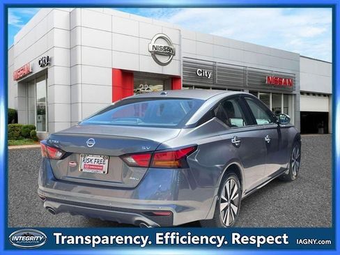 Used 2020 Nissan Altima 2.5 SV AWD/4WD image 6