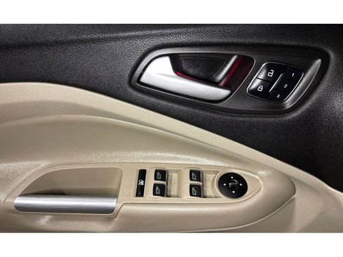 Used 2013 Ford Escape SEL image 31