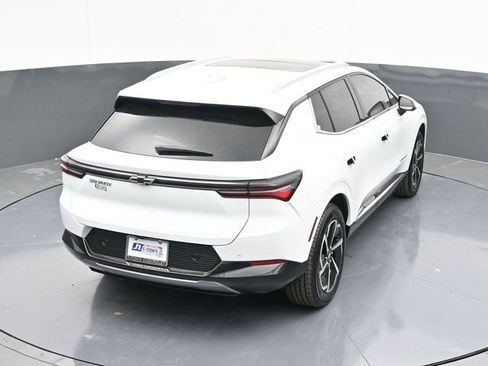 New 2025 Chevrolet Equinox EV LT image 58