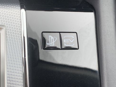 Used 2023 Mitsubishi Outlander SEL image 28