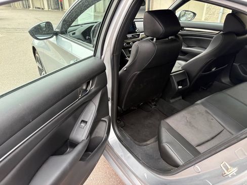 Used 2019 Honda Accord Sport image 27