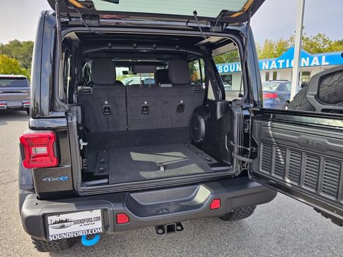 Used 2022 Jeep Wrangler Unlimited Rubicon 4xe w/ Steel Bumper Group AWD/4WD image 10