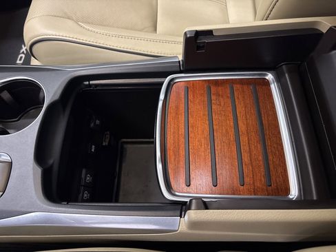 Used 2017 Acura MDX SH-AWD w/ Advance Package image 17