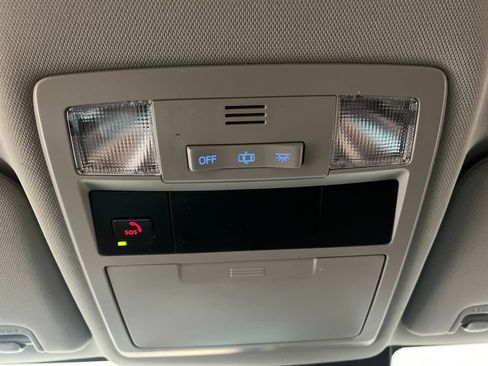 Used 2023 Toyota Tacoma SR5 RWD image 23