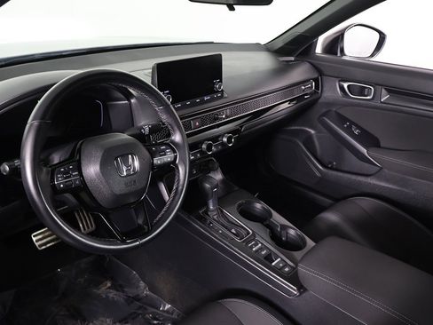 Used 2025 Honda Civic Sport image 24