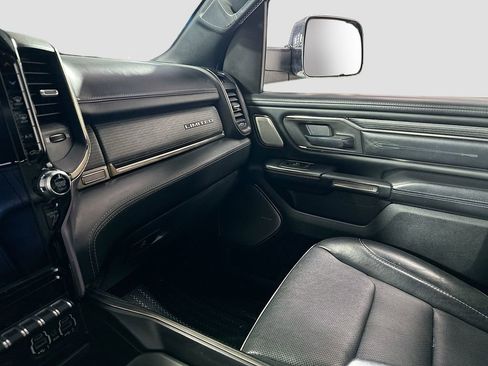 Used 2019 RAM 1500 Limited AWD/4WD image 25
