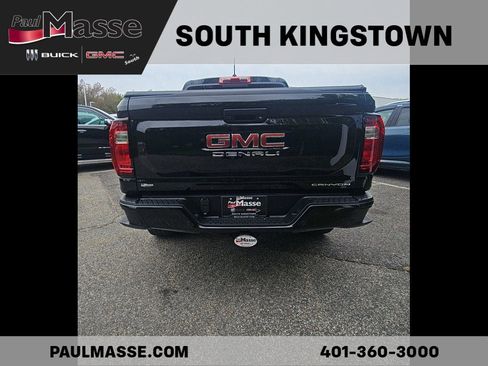 Used 2024 GMC Canyon Denali AWD/4WD image 6
