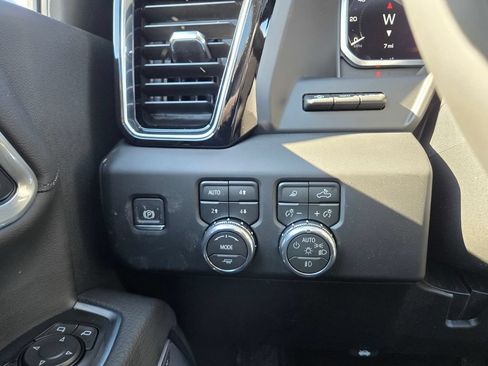 New 2026 GMC Sierra 3500 Denali w/ Denali Reserve Package AWD/4WD image 14