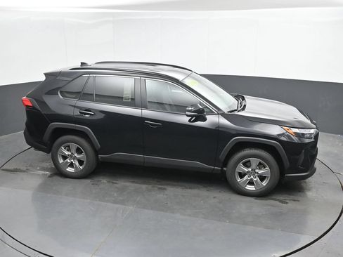 Used 2024 Toyota RAV4 XLE w/ Weather Package AWD/4WD image 32