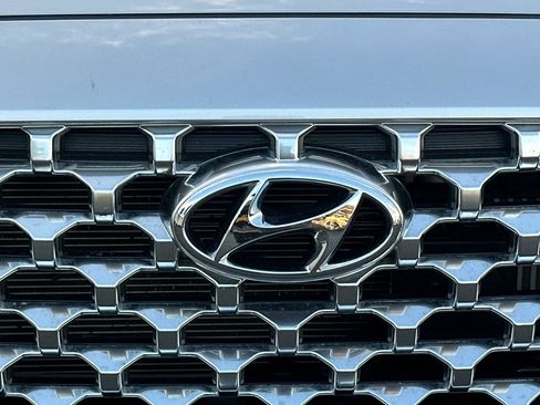 Used 2023 Hyundai Santa Fe Blue image 47