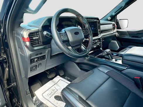 Used 2025 Ford F150 Raptor AWD/4WD image 9