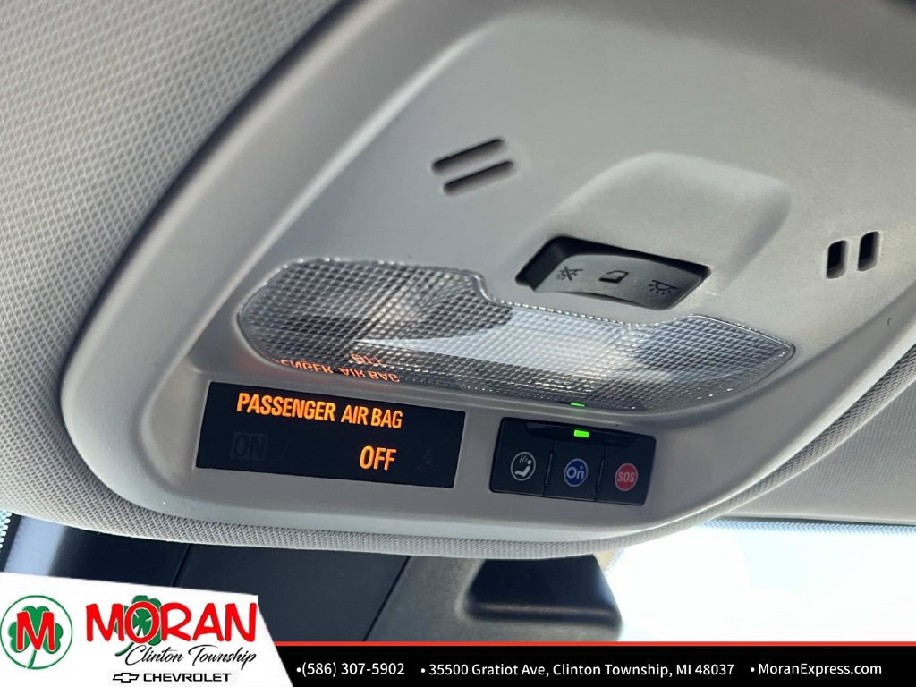 Used 2025 Chevrolet Trax LS w/ LS Convenience Package FWD image 29