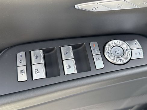 New 2025 Genesis G80 3.5T Sport Prestige image 10