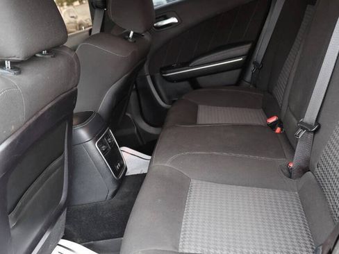 Used 2020 Dodge Charger Scat Pack RWD image 17