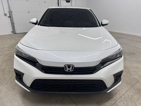Used 2024 Honda Civic EX image 2