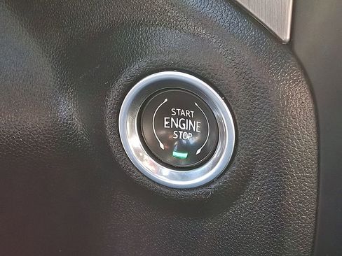 Used 2020 GMC Sierra 2500 Denali w/ Denali Ultimate Package image 31