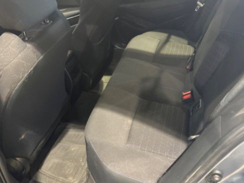 Used 2021 Toyota Corolla SE w/ SE Premium Package image 10