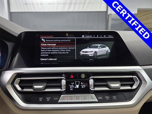 Used 2022 BMW 330i Sedan w/ Driving Assistance Package image 33