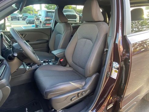 Used 2026 Subaru Forester Premium AWD/4WD image 15