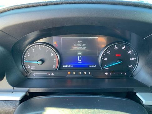 Used 2022 Ford Explorer XLT w/ Equipment Group 202A image 22