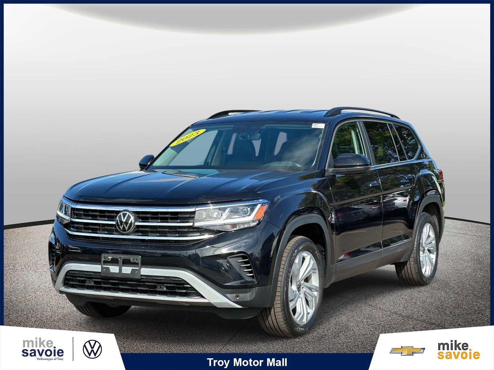 Used 2023 Volkswagen Atlas SE AWD/4WD image 1